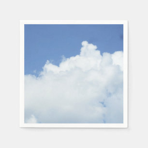 Fluffy White Clouds i Blå himmel Pappersservett