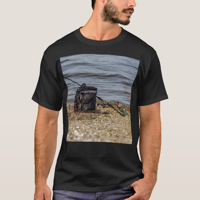 Flugfiske T Shirt (Framsida)