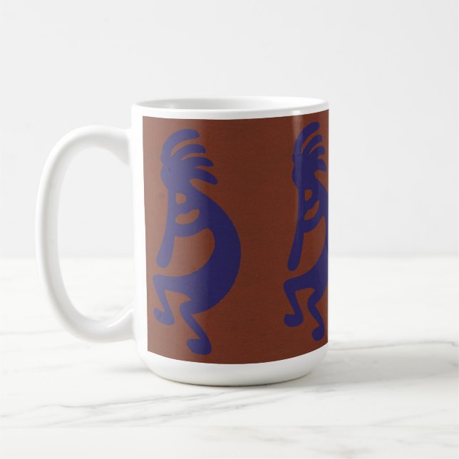 Flute Spela Kokopelli Figur - Blue on Rust Red Kaffemugg (Vänster)