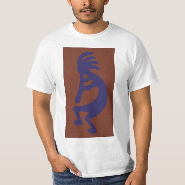 Flute Spela Kokopelli Figur - Blue on Rust Red T Shirt (Framsida)
