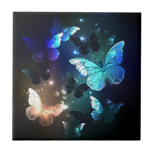 Fluttering Night Butterfly Kakelplatta