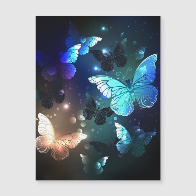 Fluttering Night Butterfly Magnetisk Inbjudningskort (Framsida)