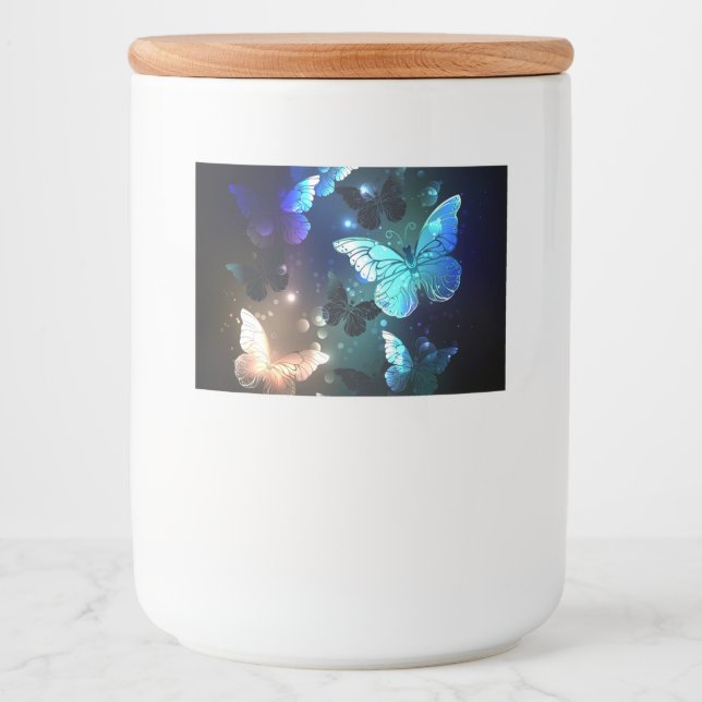 Fluttering Night Butterfly Mat Etiketter (Framsida)