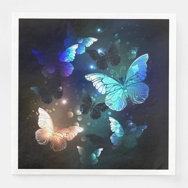 Fluttering Night Butterfly Pappersservett (Framsida)