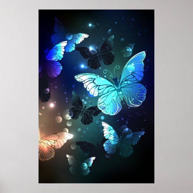 Fluttering Night Butterfly Poster (Framsidan)