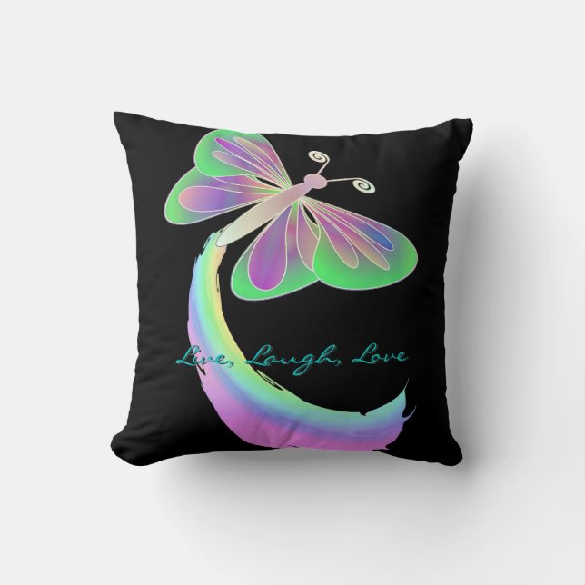 Fluttrande fjäril på svart av: Mendi Kudde (Framsida)