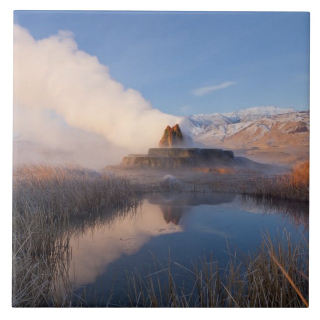 Fly Geyser med snötäckta Granite Range Kakelplatta (Framsidan)