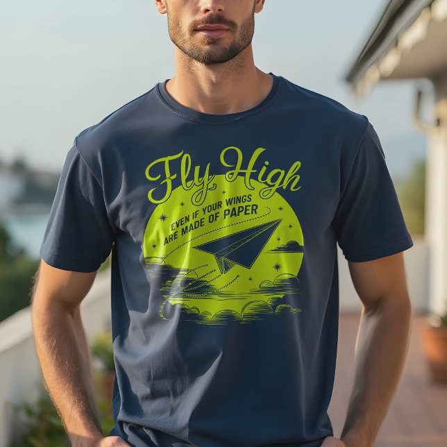 Flyg hög med Pappert Vingar: inspiration T Shirt (Skapare uppladdad)