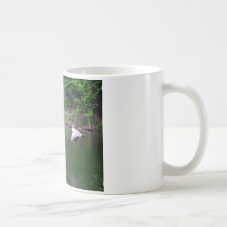 Flyga för vildgäss kaffemugg