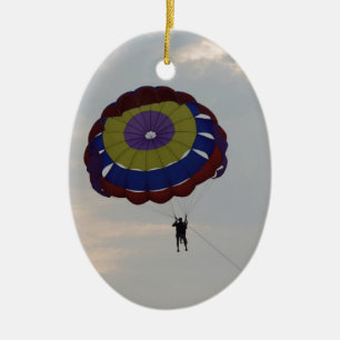 Flyga med en parasail julgransprydnad keramik