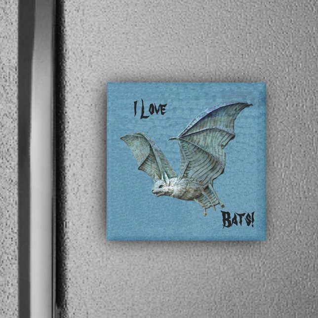 Flygande Blue Fladdermus Relief Magnet (I love Bats blue magnet with flying blue bat white face.)