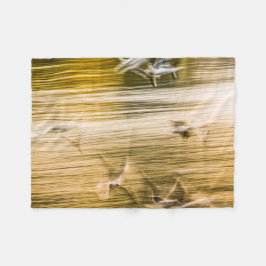 Flygande fiskmåsar - abstrakt fleecefilt