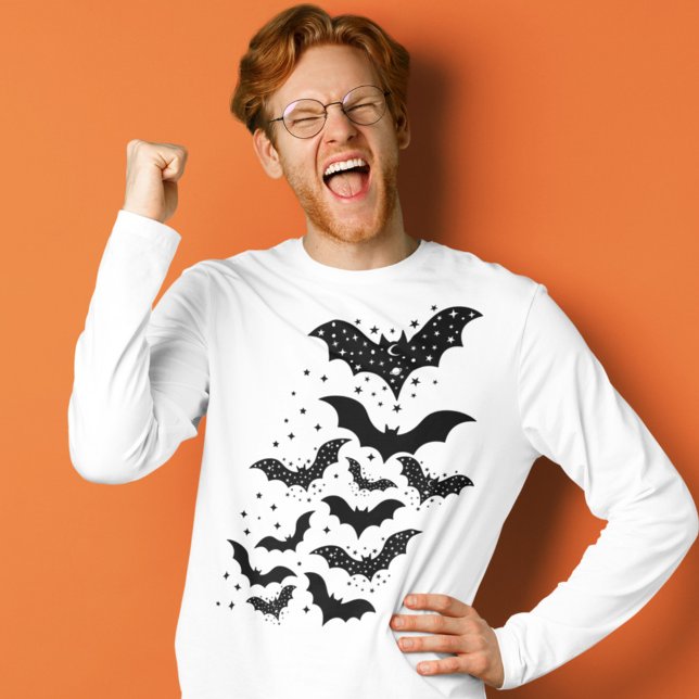 Flygande Halloween Galaxy Fladdermus och Stars T Shirt (Skapare uppladdad)
