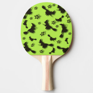 Flygande häxa bland stjärnor på Halloween-natten 3 Pingisracket