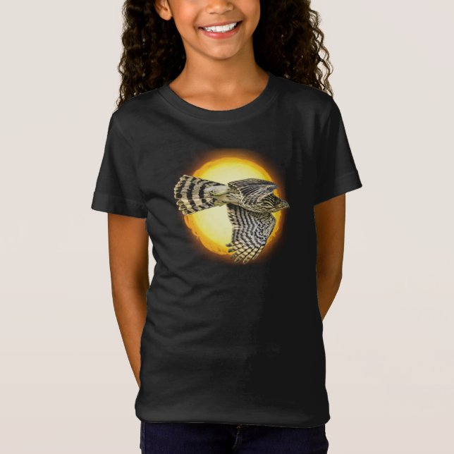 Flygande hök brand t shirt (Framsida)