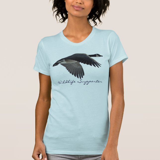 Flygande Kanada Goose Wildlife Supporter T-Shirt (Framsida)