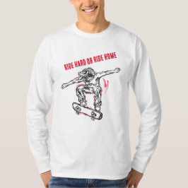 Flygande Skater som utför Skateboardingflygning mi T Shirt