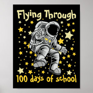 Flygande under 100 dagar i skolan 100 dagars Astro Poster