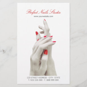 Flygare i Nail Salon Beauty Center Flygblad