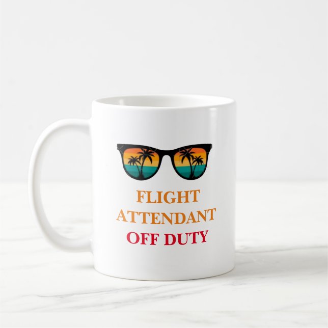 Flygassistent vid tjänstgöring kaffemugg (Vänster)