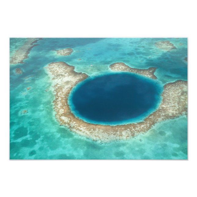Flygbild av Blue Hole, segelbåt förankrad Fototryck (Framsidan)