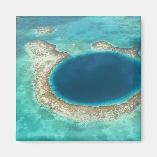 Flygbild av Blue Hole, segelbåt förankrad Magnet (Framsidan)