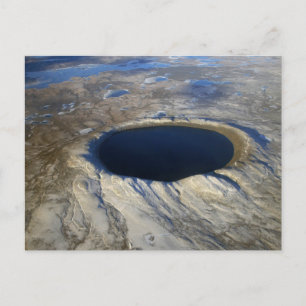 Flygbild av Pingualuit-katern, Quebec, Kanada. Vykort