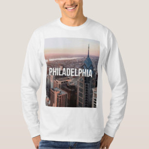 Flygbild typografi Urban siluett av Philadelphia T Shirt
