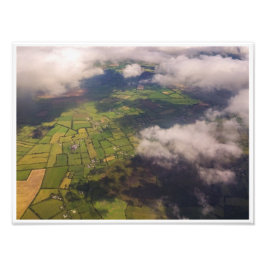 Flygbildsmosaik av irländsk jordbruksmark och moln fototryck