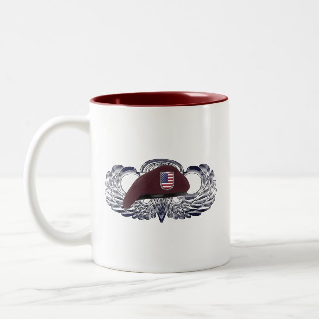 Flygburen Paratrooper Två-Tonad Mugg (Vänster)