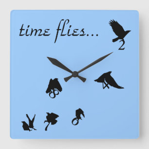 "Flyger Time" flyga kråkor tar tid på Fyrkantig Klocka