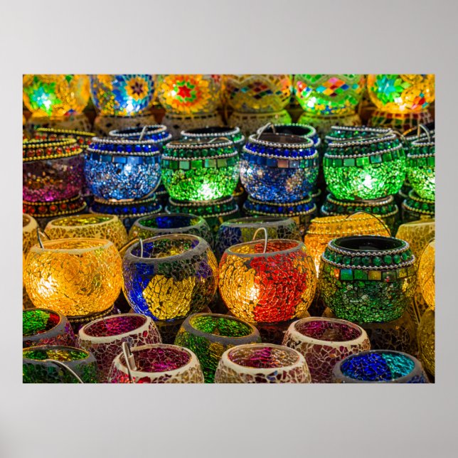 Flygljus på en basar i Istanbul (Turkiet) Poster (Framsidan)