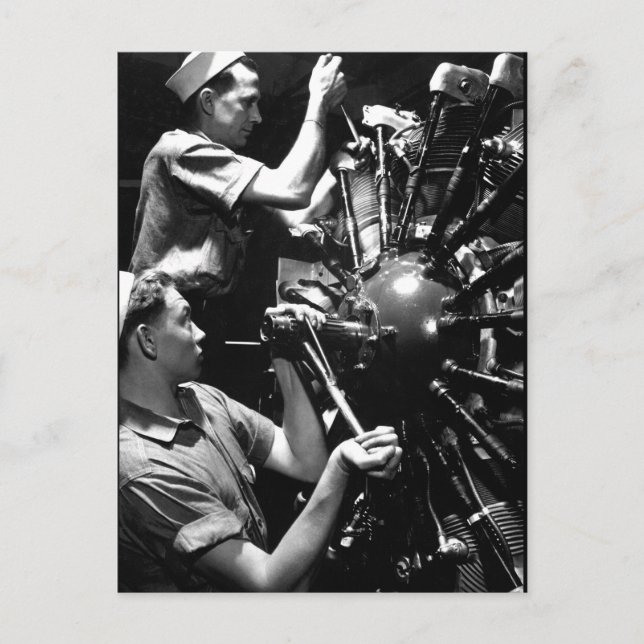 Flygmaskinister sitter i bilden Navy_Krig Vykort (Framsida)