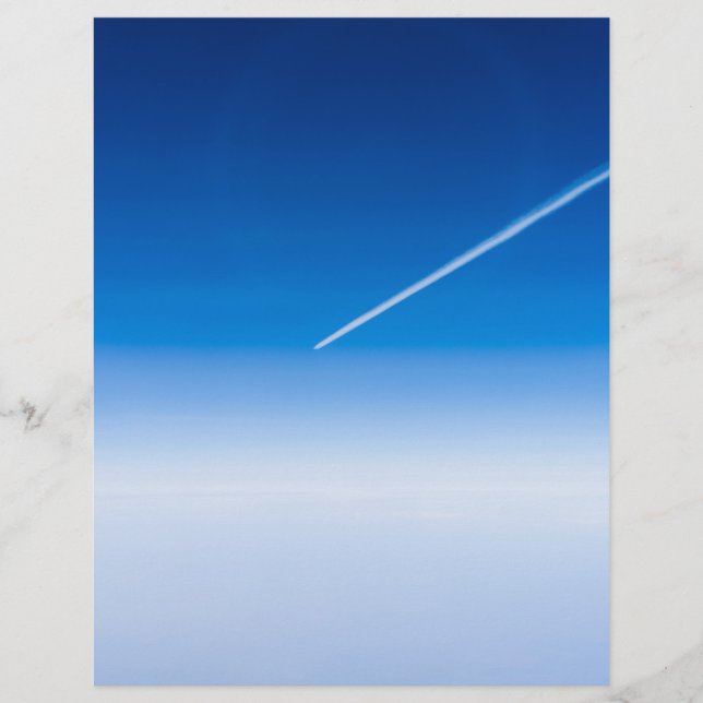Flygning ovanför molnen reklamblad (Framsidan)