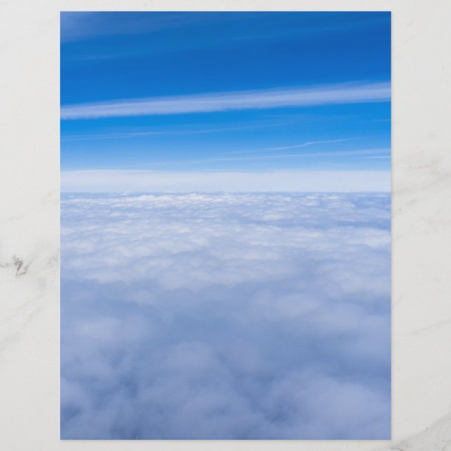 Flygning ovanför molnen reklamblad (Framsidan)