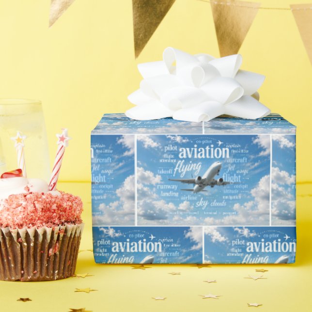 Flygplan flyger i ett ordmoln presentpapper (Födelsedagsfest)