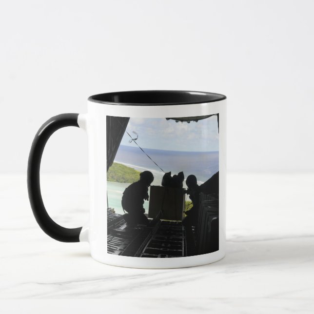 Flygplan för donerade varor mugg (Vänster)