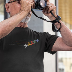 Flygplan i Färg med prickad linje på svart T Shirt