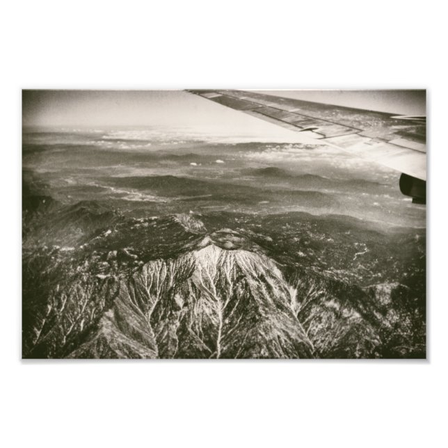 Flygplan över soliga bergsområden, flygplansbåge fototryck (Framsidan)