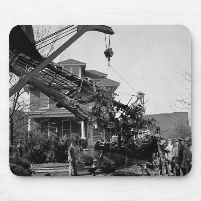 Flygplankrasch: 1938 musmatta (Framsidan)