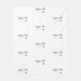 Flygplansläge med hjärta i svart fleecefilt