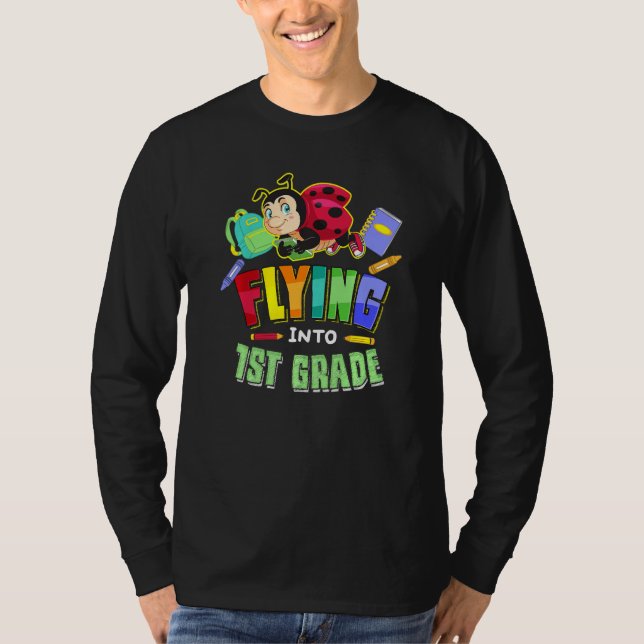 Flying Into 1st Grade Ladybug Back To School First T Shirt (Framsida)