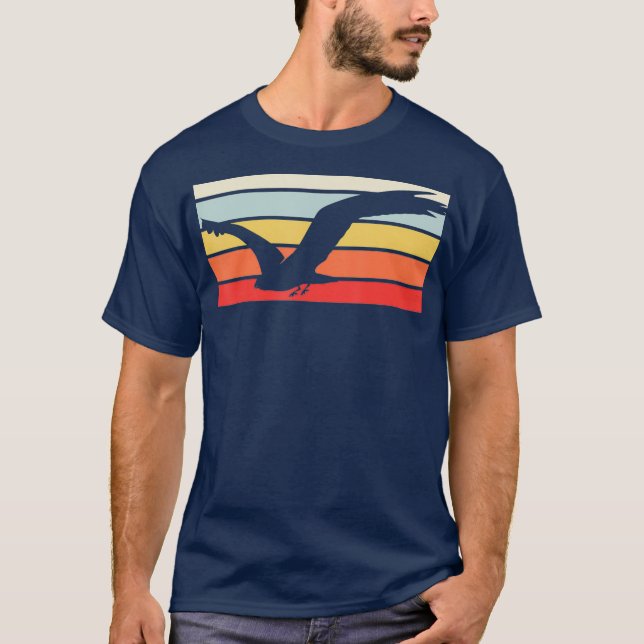 Flying Osprey  for Birds Fans T Shirt (Framsida)