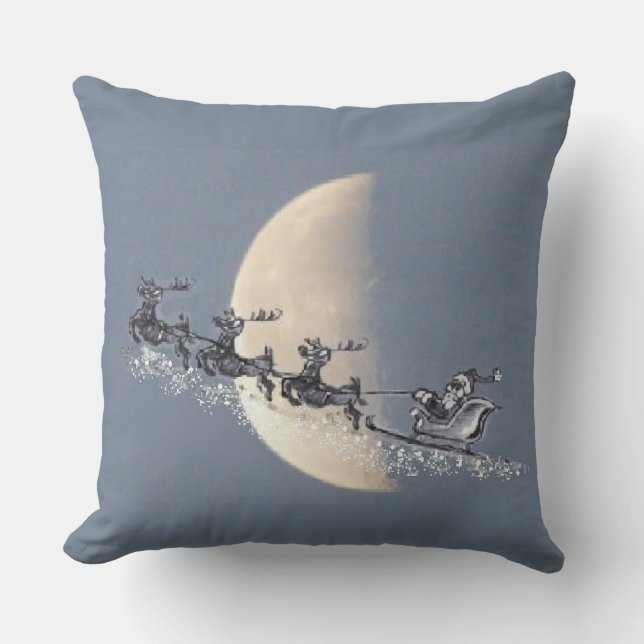 Flying Santa in Reindeer-Sled Christmas Pillow Kudde (Framsida)