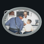 Flykt<br><div class="desc">Konstnär: Den Norman Rockwell | kontrar den förrymda pojken och polisen på lunch</div>