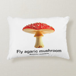 Flytande agarisk svamp på vit bakgrund prydnadskudde