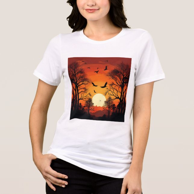 Flytande fåglar över gyllene sunset, serennaturkon t shirt (Framsida)