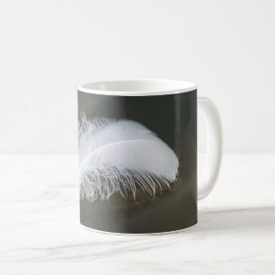 Flytande gåsfjädrar kaffe Mugg