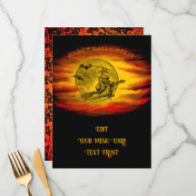 Flytande häxa med svart katt, halloween natt