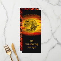 Flytande häxa med svart katt, halloween natt